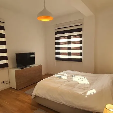 Luxury Gated Comunity Apartament Apartment Tirana