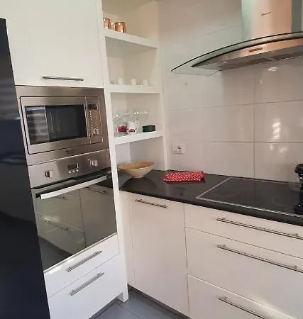 Apartment Luxury Gated Comunity Apartament Tirana